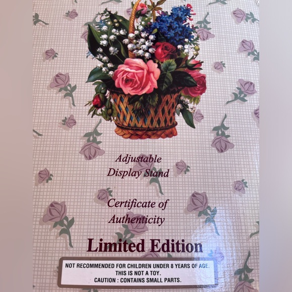 Collectible Genuine Fine Bisque Porcelain with Certificate of Authenticity - Picture 10 of 15